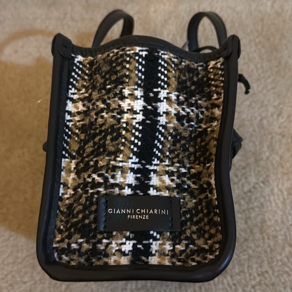 NWT Gianni Chiarini tweed small tote in black/tan, detachable adjustable strap - Picture 5 of 10